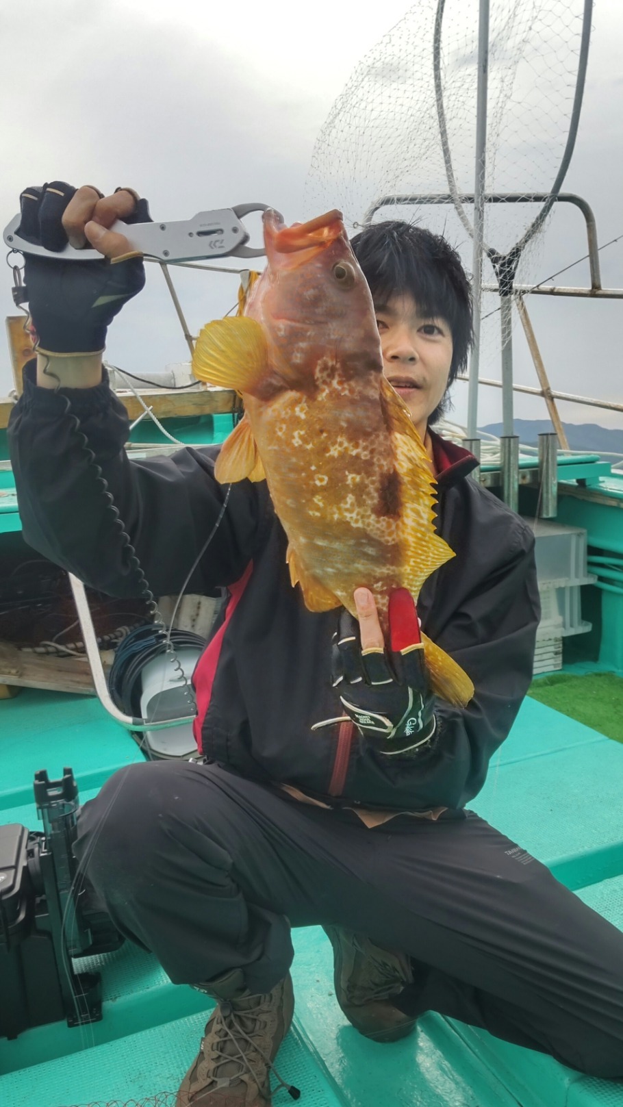 TRIPART_0002_BURST20240606083017544