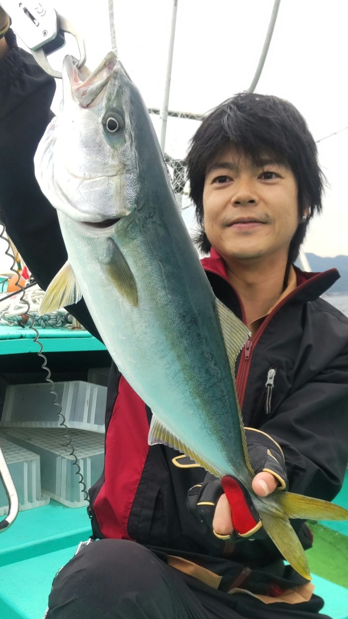 TRIPART_0002_BURST20240606082237812