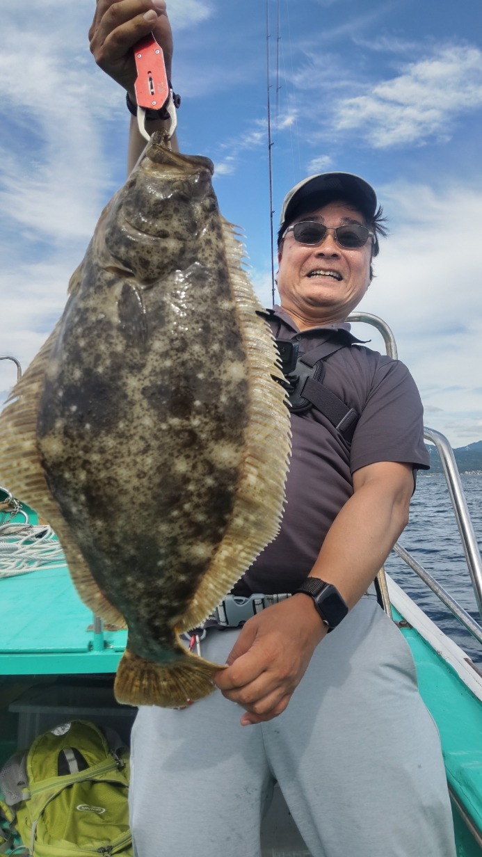 TRIPART_0001_BURST20240615154813831_COVER