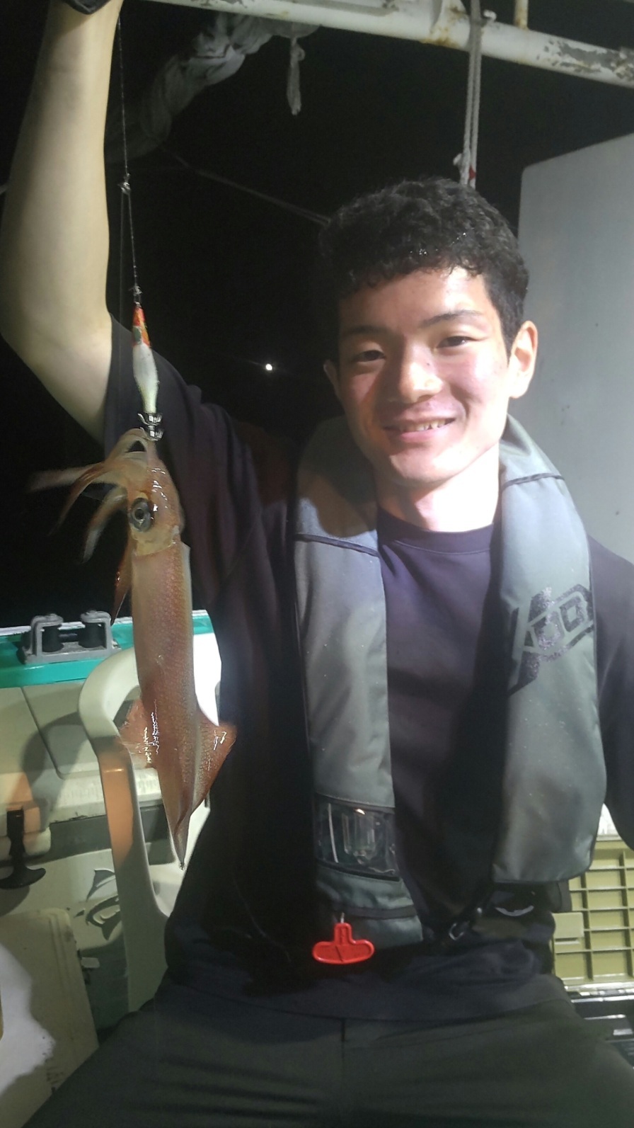 TRIPART_0002_BURST20240621230917846