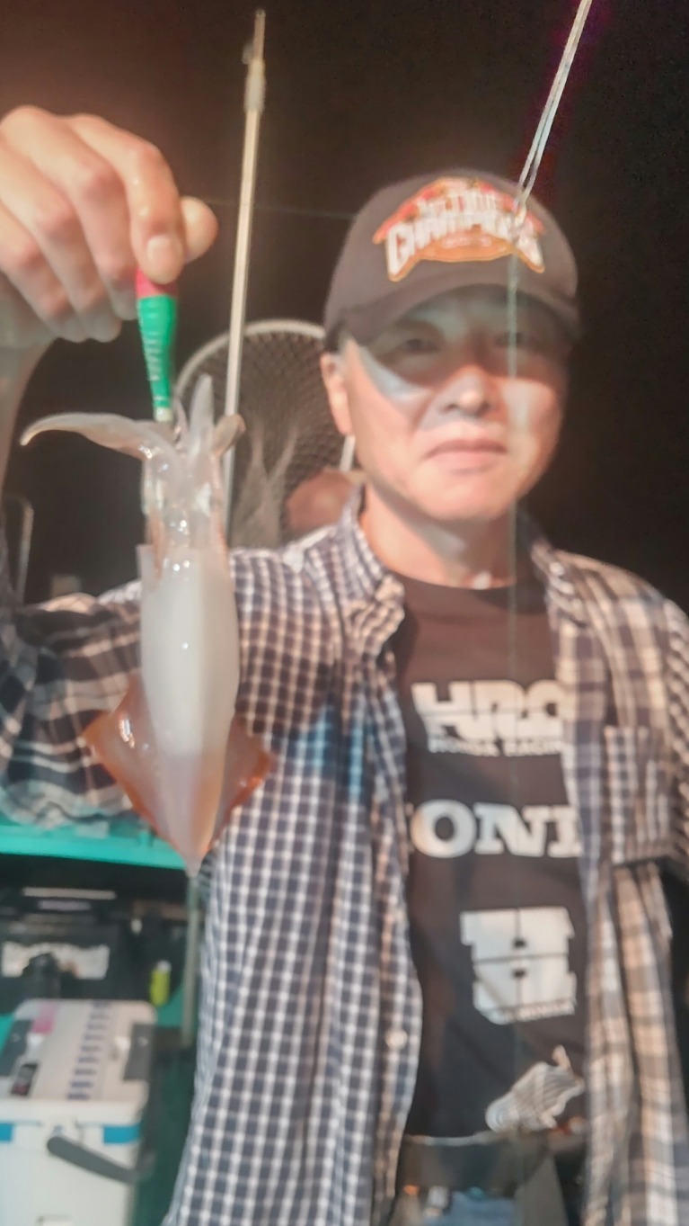 TRIPART_0002_BURST20240628212826615