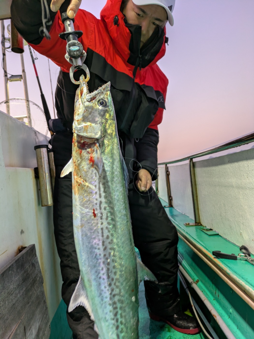 PXL_20251206_215403312