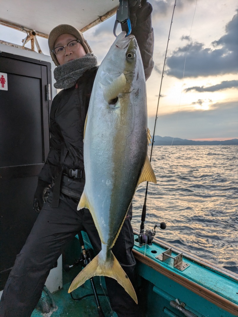 PXL_20251209_230218598