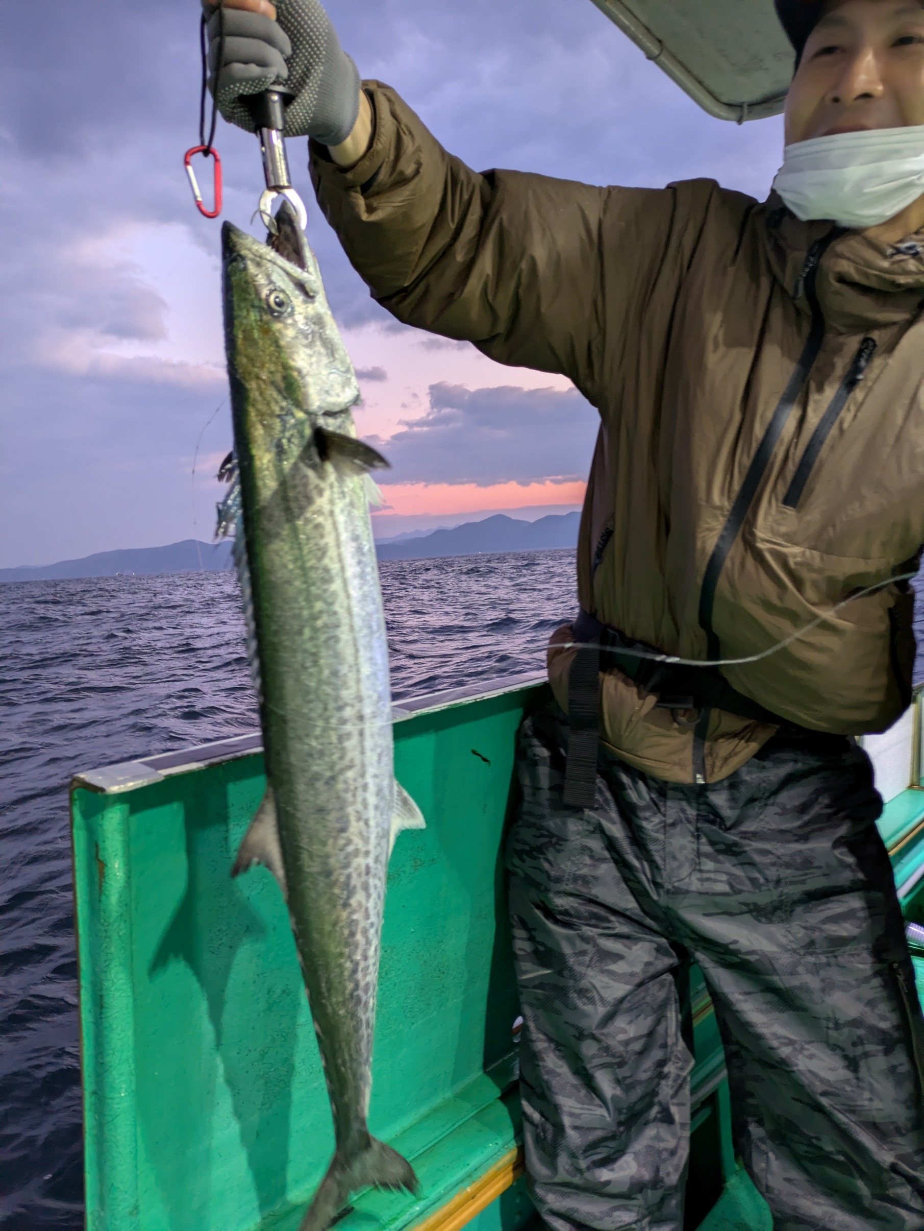 PXL_20251227_220848018