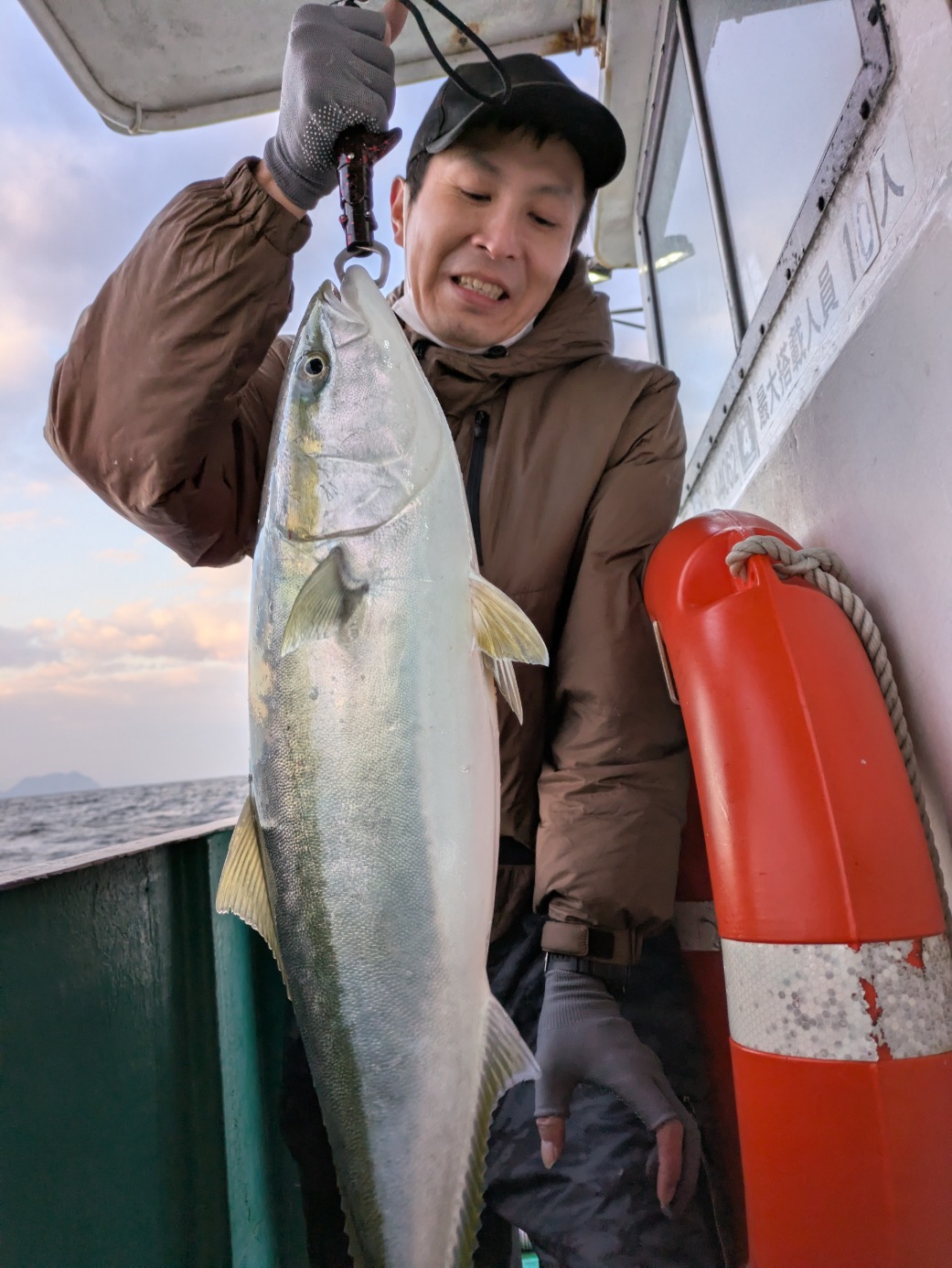 PXL_20251227_225229747